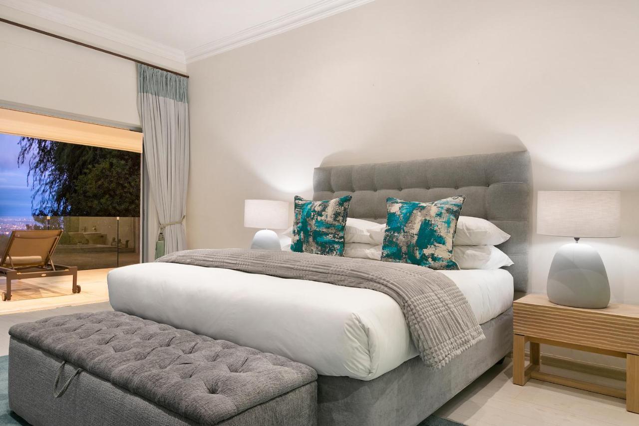Luxury Serviced Mountain Villa In Constantia Kaapstad Buitenkant foto